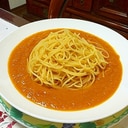 冷たいトマトスープ